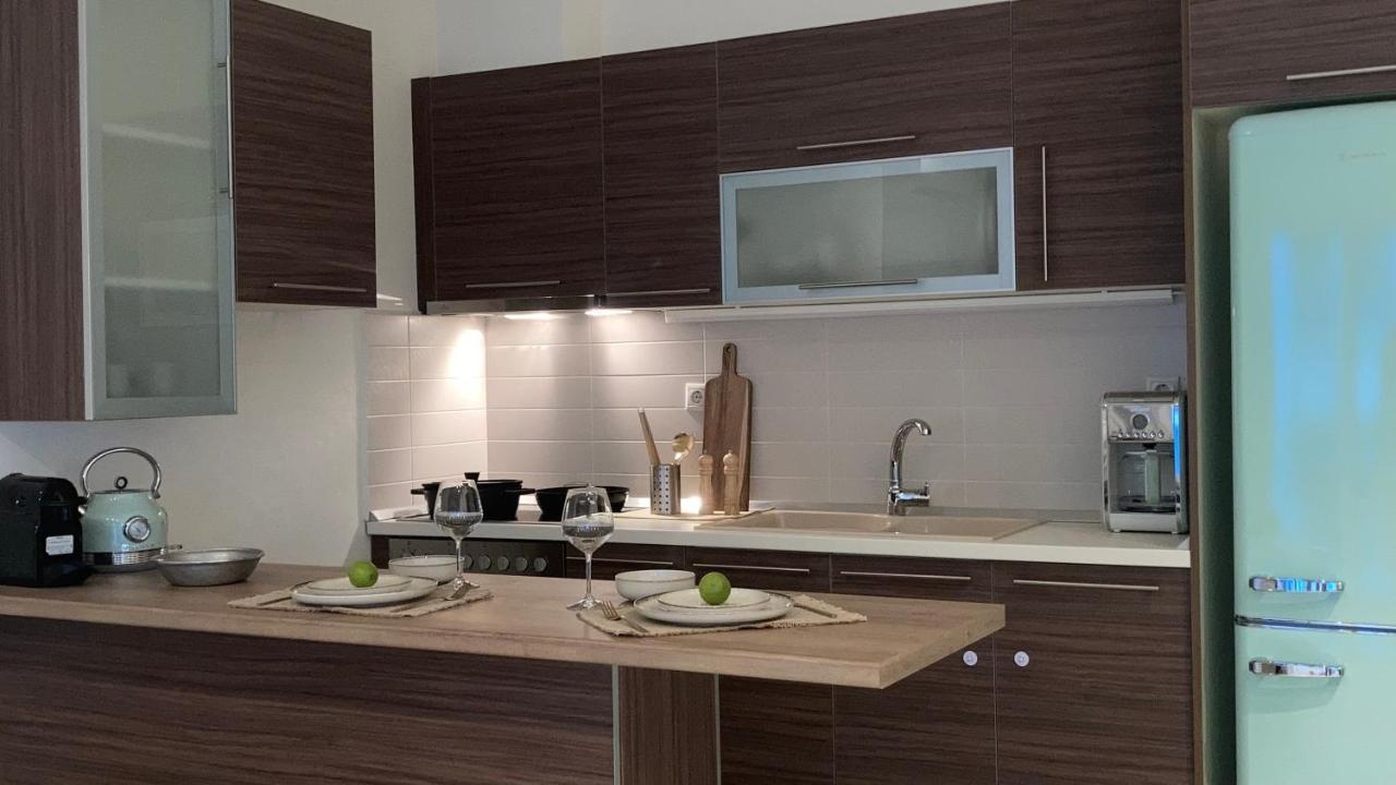 Bright Luxury Apt. Volos Exterior photo